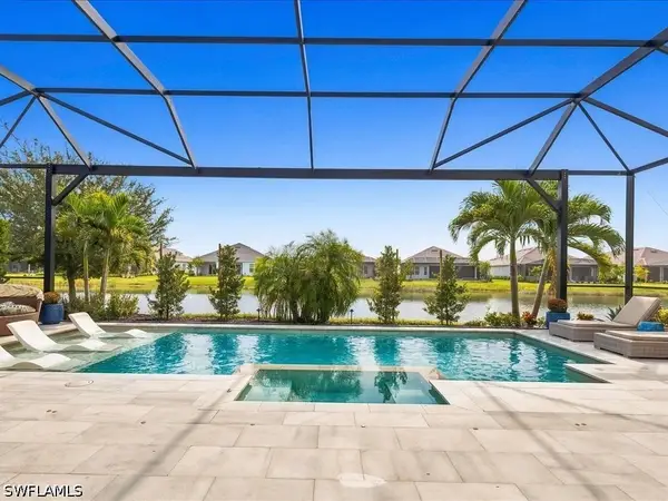 15584 Montello Lane, Naples, FL 34114