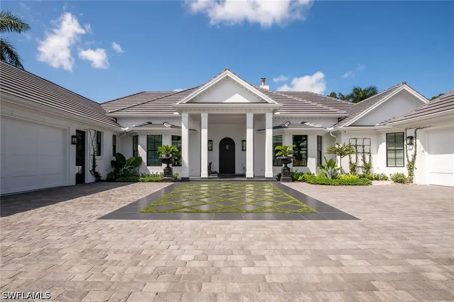 743 Saint Georges Court, Naples, FL 34110 - #2
