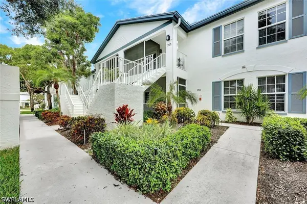 859 Tanbark Drive #103, Naples, FL 34108