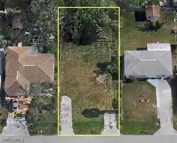 5238 SE Holland Street, Naples, FL 34113