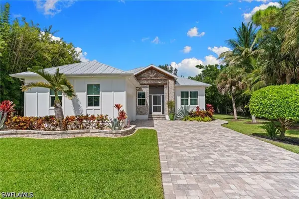 2291 Thomasson Drive, Naples, FL 34112