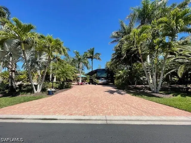 4842 Southern Breeze Drive, Naples, FL 34114 - #1