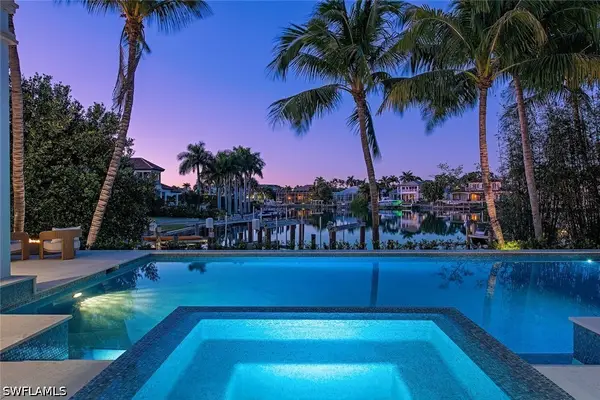 275 Spring Line Drive, Naples, FL 34102