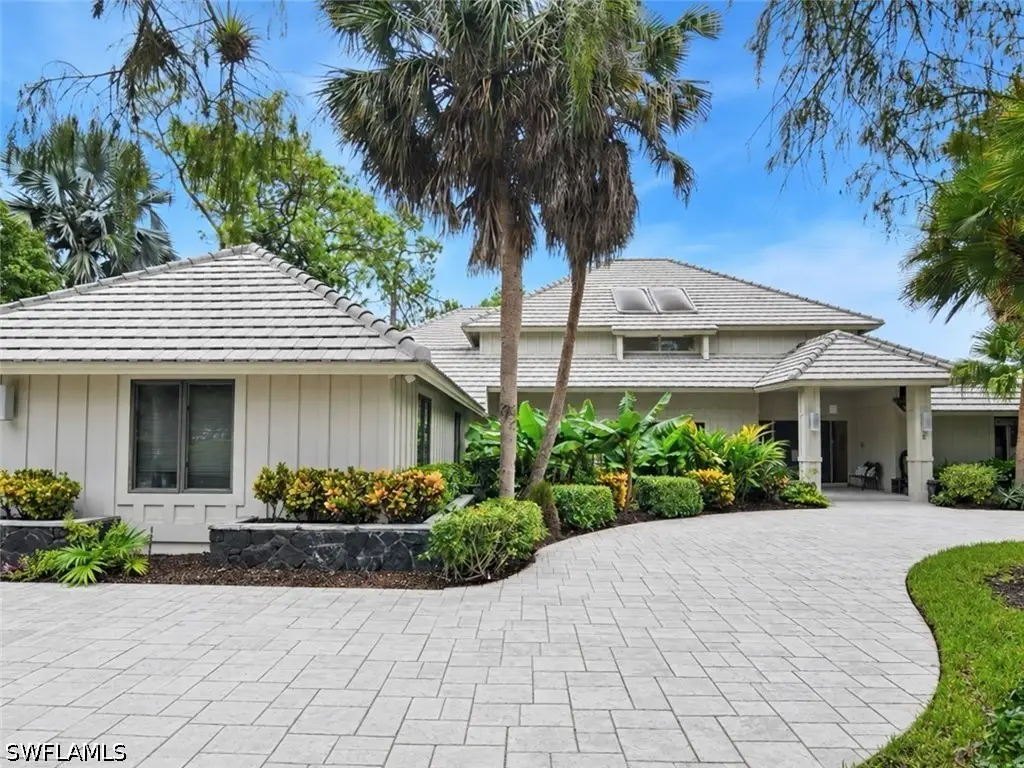8 Stonehedge Point, Naples, FL 34105 - #1