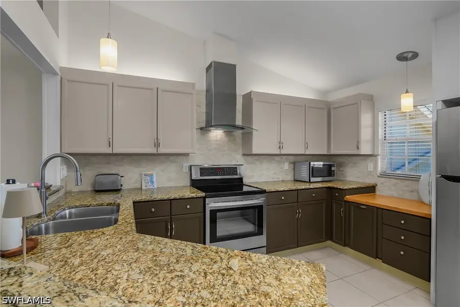 13131 Castle Harbour Drive #M7, Naples, FL 34110 - #3