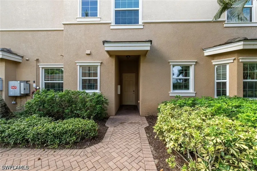 3142 Aviamar Circle #2104, Naples, FL 34114 - #3
