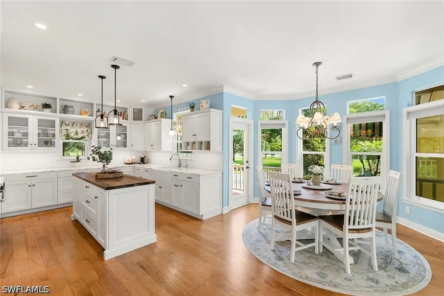 6460 Hidden Oaks Lane, Naples, FL 34119 - #3