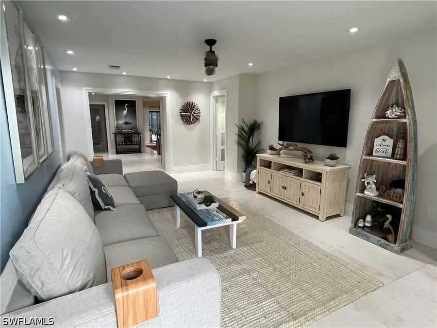 648 100th Avenue N, Naples, FL 34108 - #2