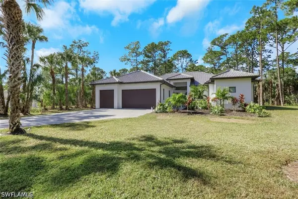 491 9th Street Sw, Naples, FL 34117
