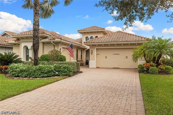12388 Wisteria Drive, Naples, FL 34120