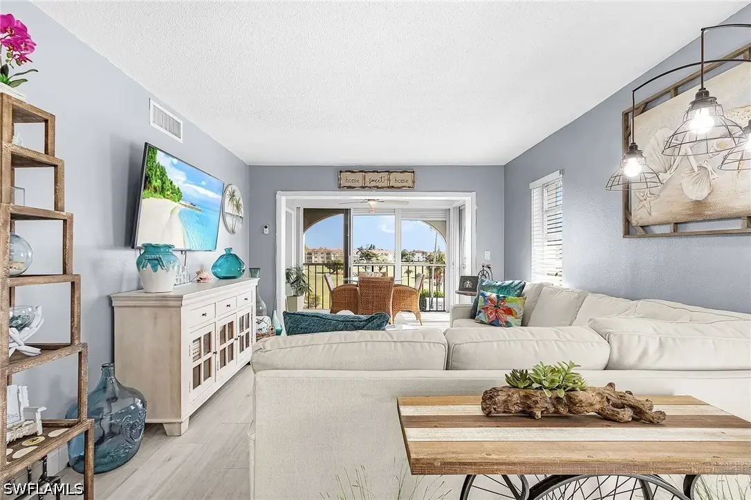 53 High Point Circle W #310, Naples, FL 34103 - #1