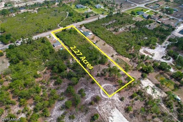 22nd Street Ne, Naples, FL 34120