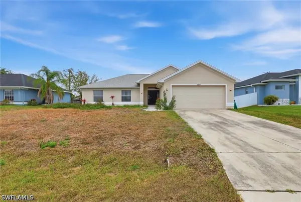 2009 NE 13th Place, Cape Coral, FL 33909