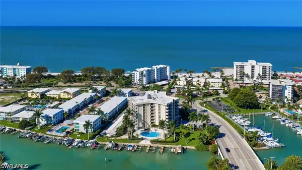 2150 Gulf Shore Boulevard N #609, Naples, FL 34102