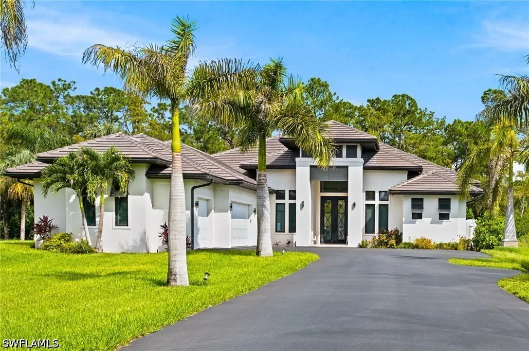 2265 Golden Gate Boulevard W, Naples, FL 34120 - #1