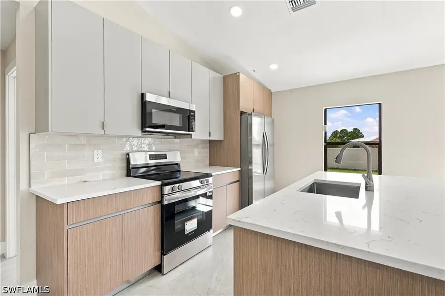 1120 Fontana Street E, Lehigh Acres, FL 33974 - #3