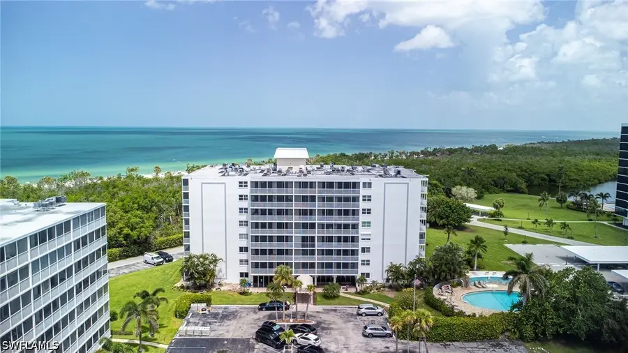 5 Bluebill Avenue #105, Naples, FL 34108 - #2