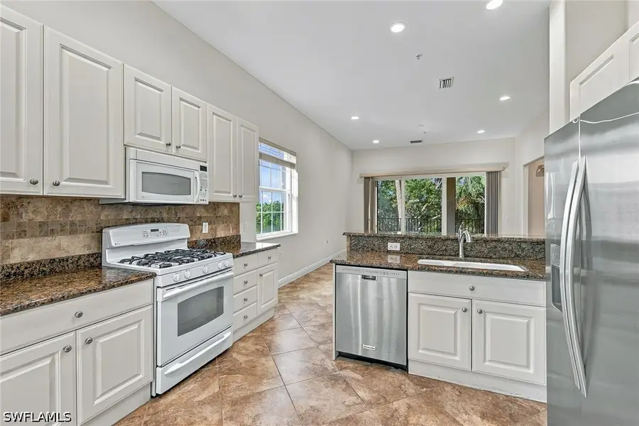 3142 Aviamar Circle #201, Naples, FL 34114 - #3