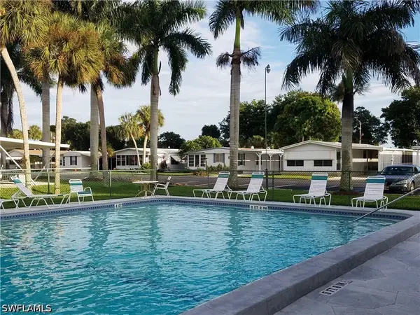 22 Garnet Drive, Naples, FL 34114