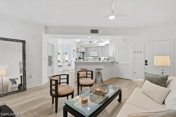 410 Bayfront Place #2209, Naples, FL 34102