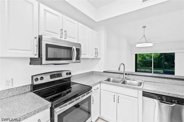 5480 16th Place Sw #203, Naples, FL 34116