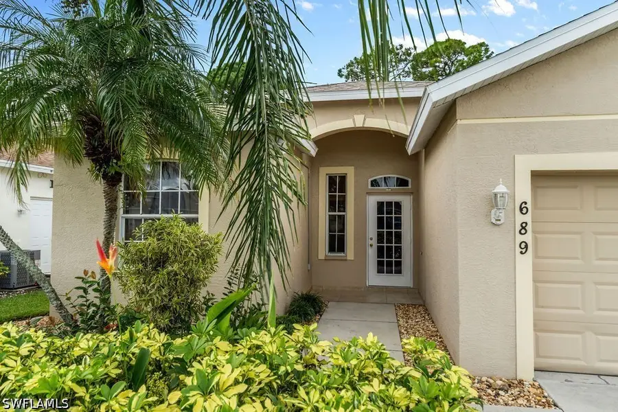 689 Crossfield Circle, Naples, FL 34104 - #2