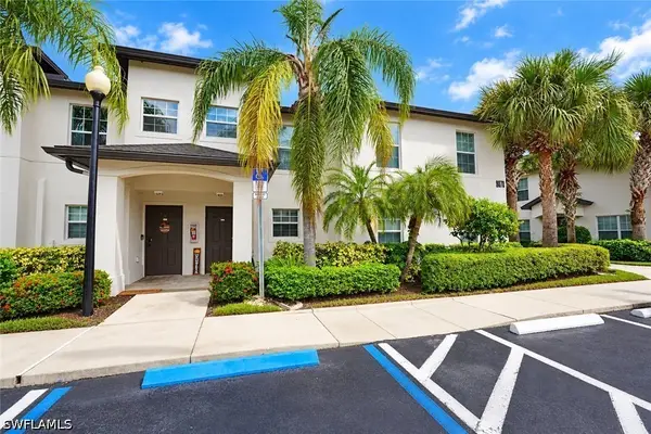 9076 Gervais Circle #408, Naples, FL 34120