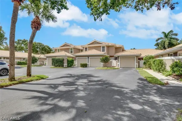 351 Emerald Bay Circle #R7, Naples, FL 34110