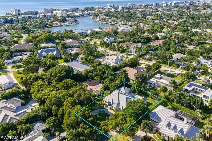 565 Coral Drive, Naples, FL 34102 - #3