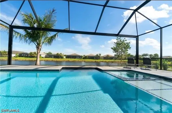 11817 Drake Lane, Naples, FL 34120