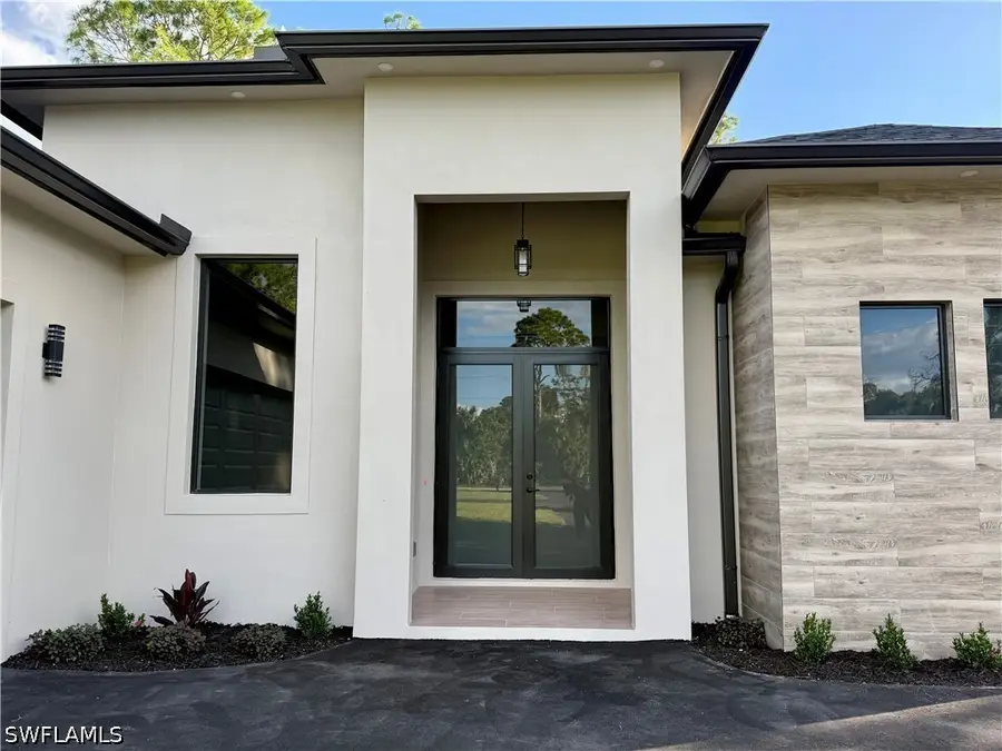 2752 18th Avenue Ne, Naples, FL 34120 - #2