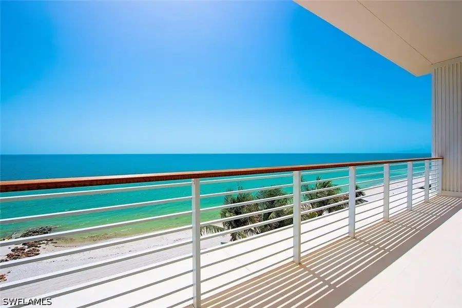 901 Gulf Shore Boulevard N #C-402, Naples, FL 34102 - #2