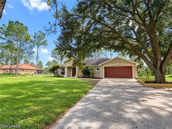 330 12th Street Se, Naples, FL 34117