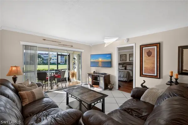201 Quail Forest Boulevard #109, Naples, FL 34105