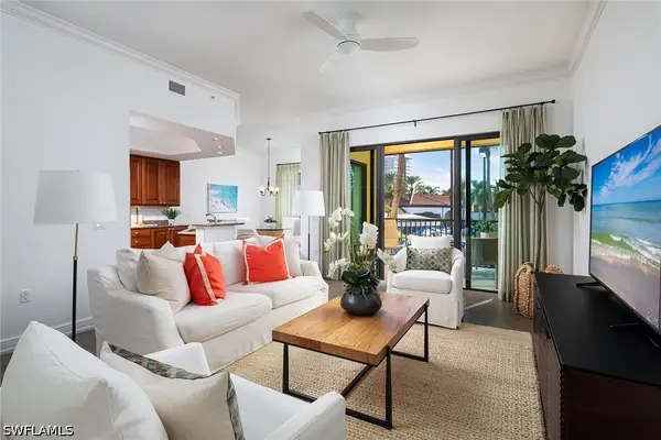 975 Sandpiper Street #A204, Naples, FL 34102