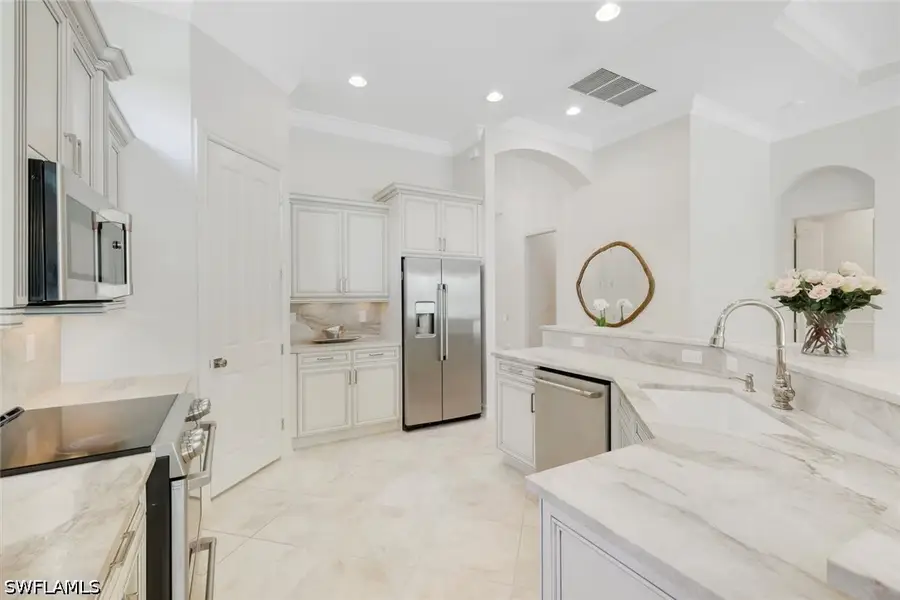 7319 Lantana Circle, Naples, FL 34119 - #3