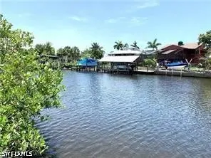 3200 Stabile Road, St James City, FL 33956