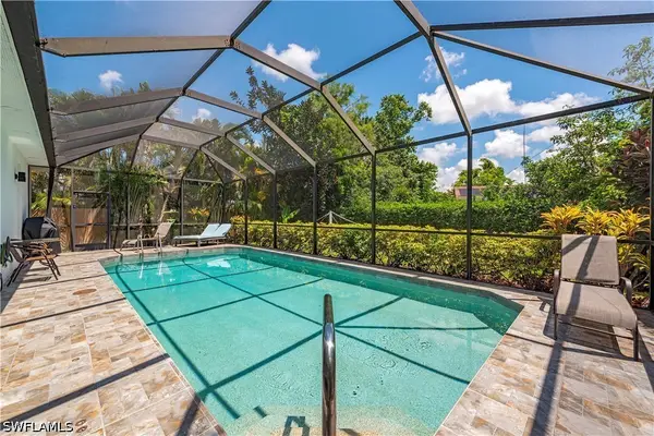 2358 Kings Lake Boulevard, Naples, FL 34112
