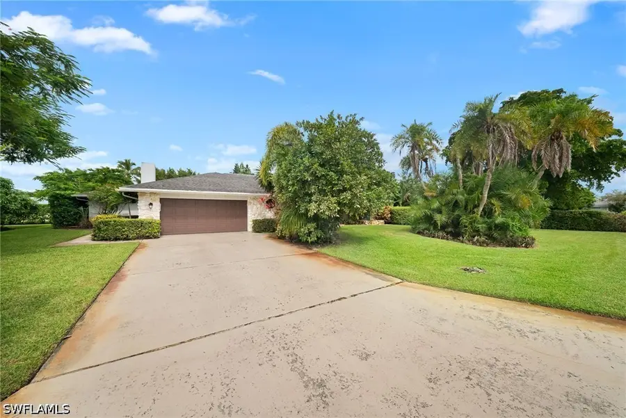 347 Country Club Lane, Naples, FL 34110 - #3