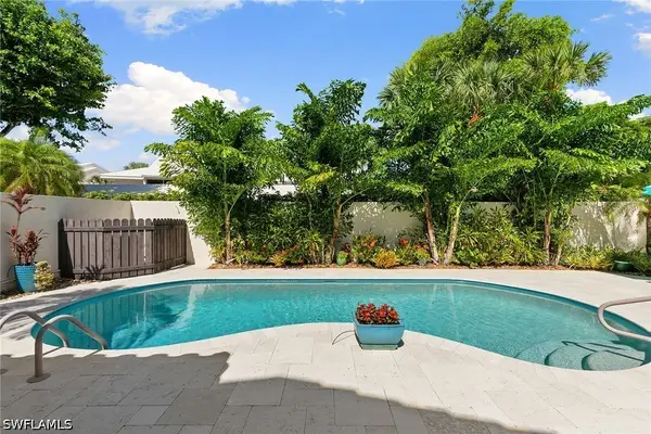 805 Sand Pointe Drive #4, Naples, FL 34108