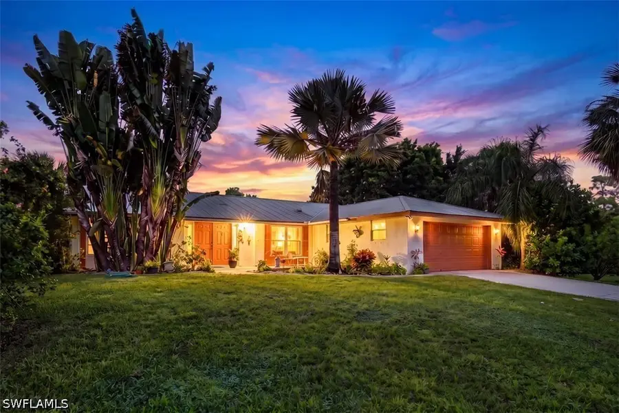 591 21st Street Nw, Naples, FL 34120 - #2