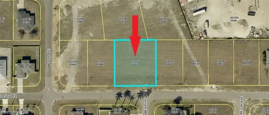 611 NE 15th Terrace, Cape Coral, FL 33909 - #3