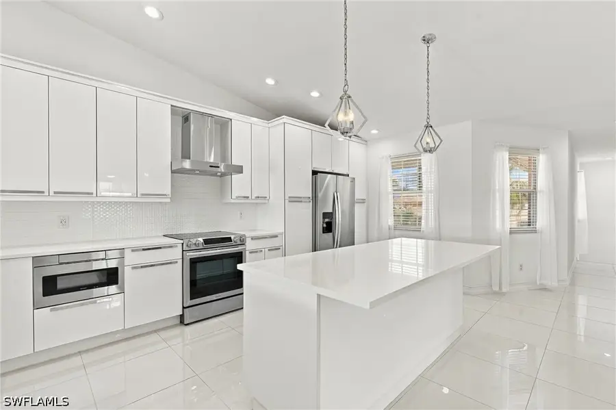 9175 Michael Circle #4, Naples, FL 34113 - #3