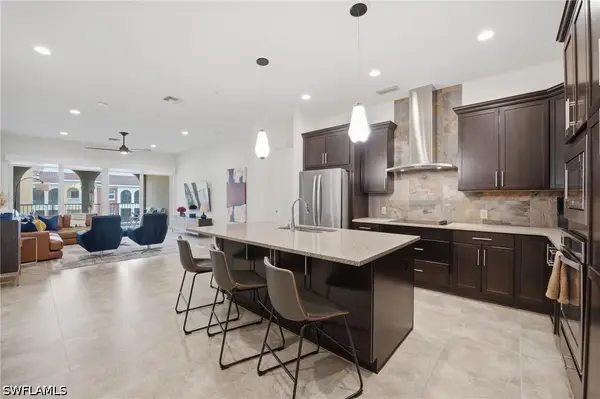 21460 Strada Nuova Circle #B405, Estero, FL 33928