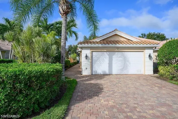 7972 Umberto Court, Naples, FL 34114