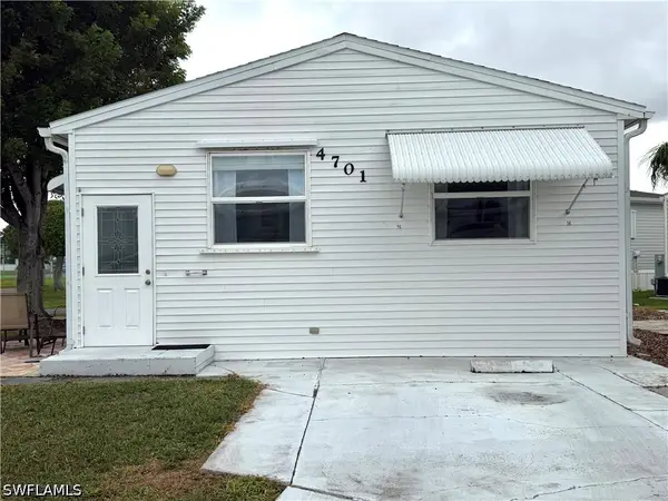 4701 Pilgrims Way W, Estero, FL 33928