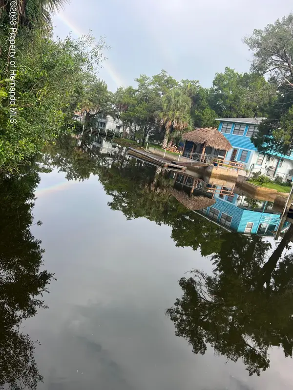 6049 Colony Circle, Weeki Wachee, FL 34607