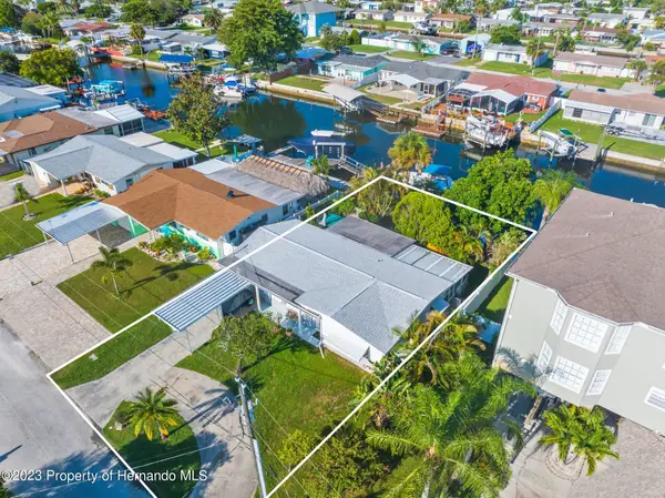 13538 Leslie Drive, Hudson, FL 34667