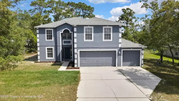 11257 Persimmon Avenue, Weeki Wachee, FL 34614