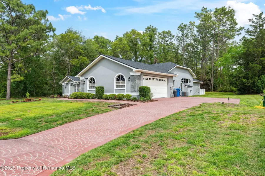 9 Plumbago Court, Homosassa, FL 34446 - Image #2
